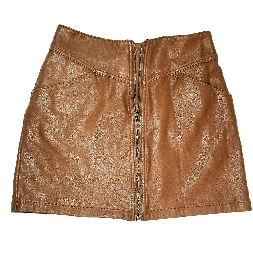 FAUX Leather - Mini Skirt Size 6 Brown